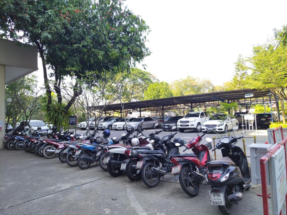 Supanich Condo Opposite The Train Station Chiangmai Τσιάνγκ Μάι Εξωτερικό φωτογραφία