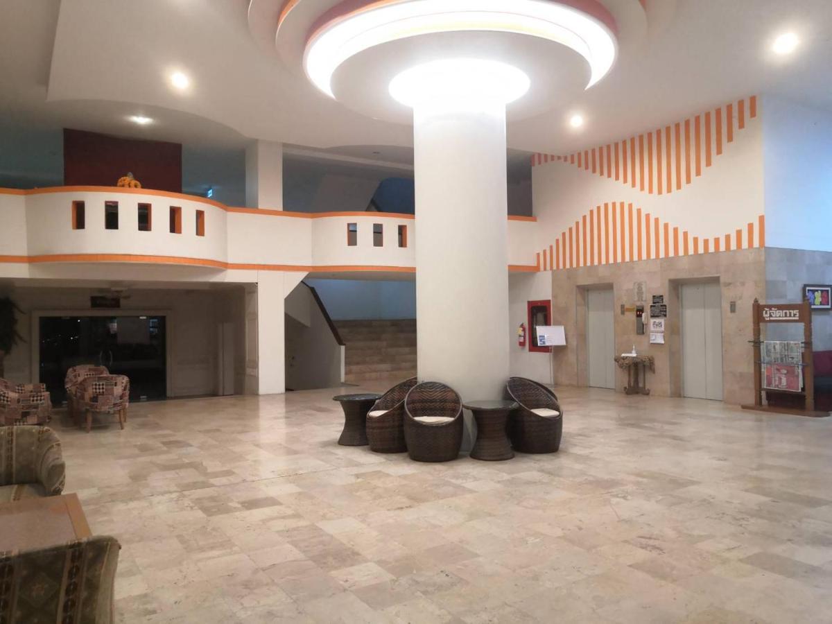 Supanich Condo Opposite The Train Station Chiangmai Τσιάνγκ Μάι Εξωτερικό φωτογραφία